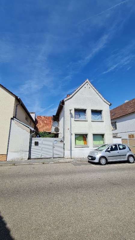 Straßenansicht